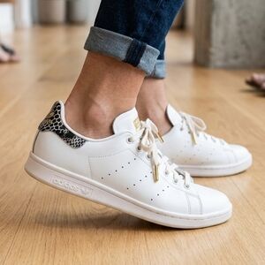 Women's White/Gold Stan Smith Adidas Sneakers